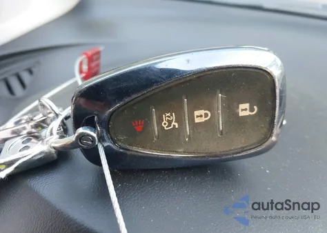 2018 Chevrolet Malibu 1Fl из США, поврежденный, VIN 1G1ZC5ST5JF186595